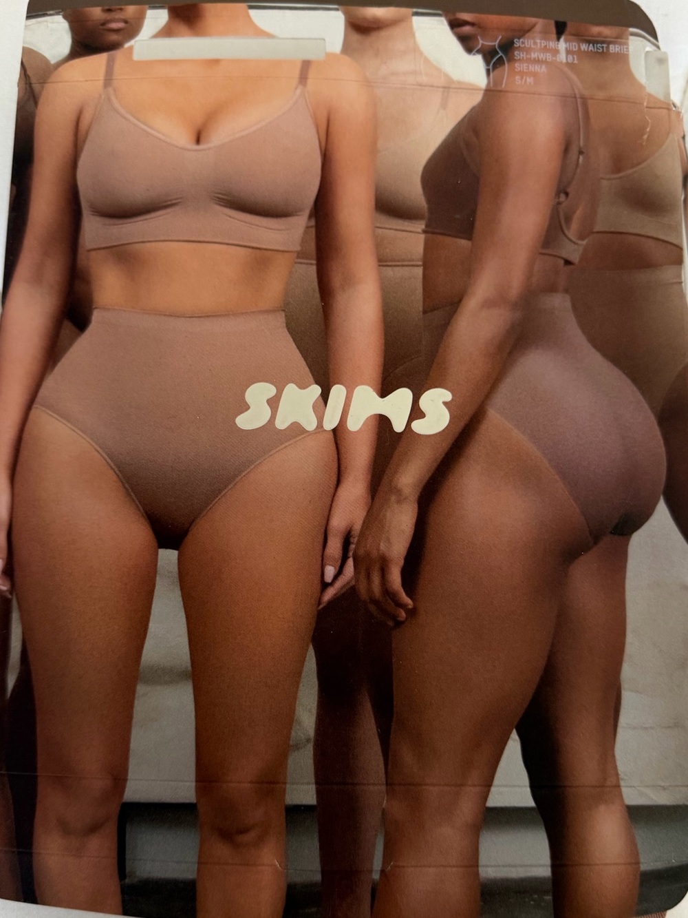 SKIMS Sculpting Mid-waist Brief